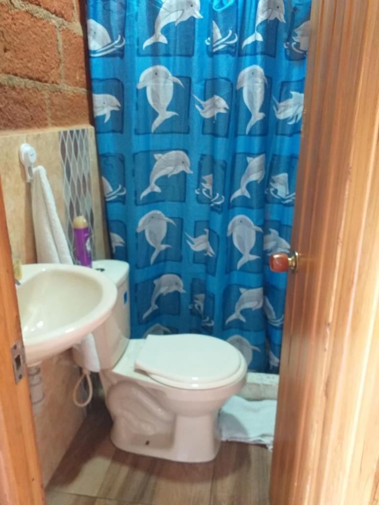 Hostal Y Cabanas Los Juanes Jardin Bagian luar foto